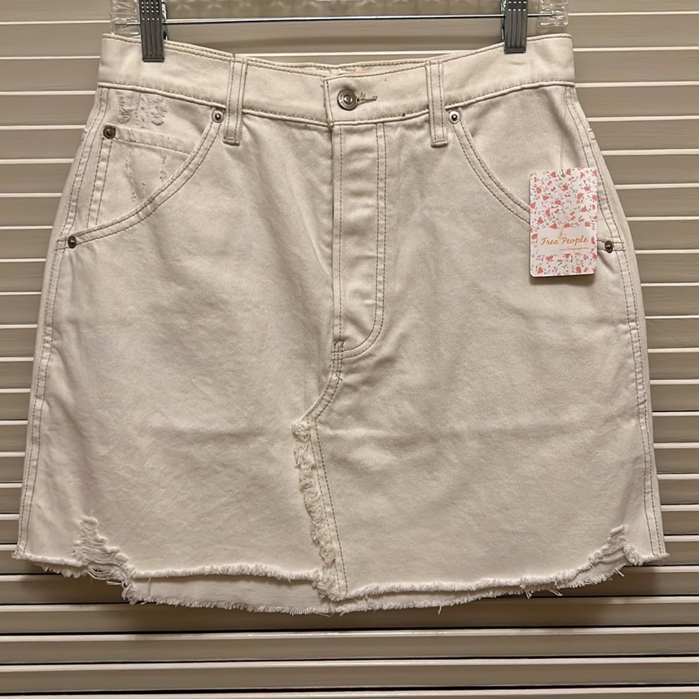 18. Free People Brea Cut off Skirt in Deco White - Picture 6 of 16